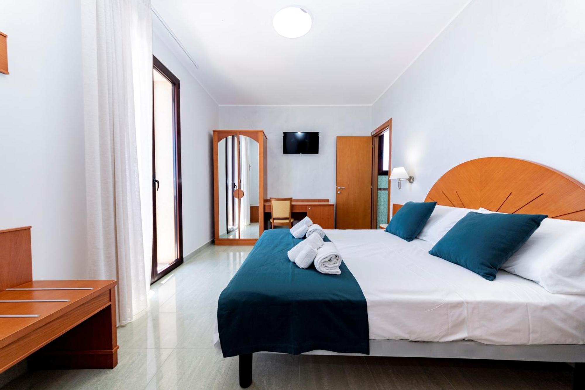 Hotel Alba 托雷拉皮罗 外观 照片
