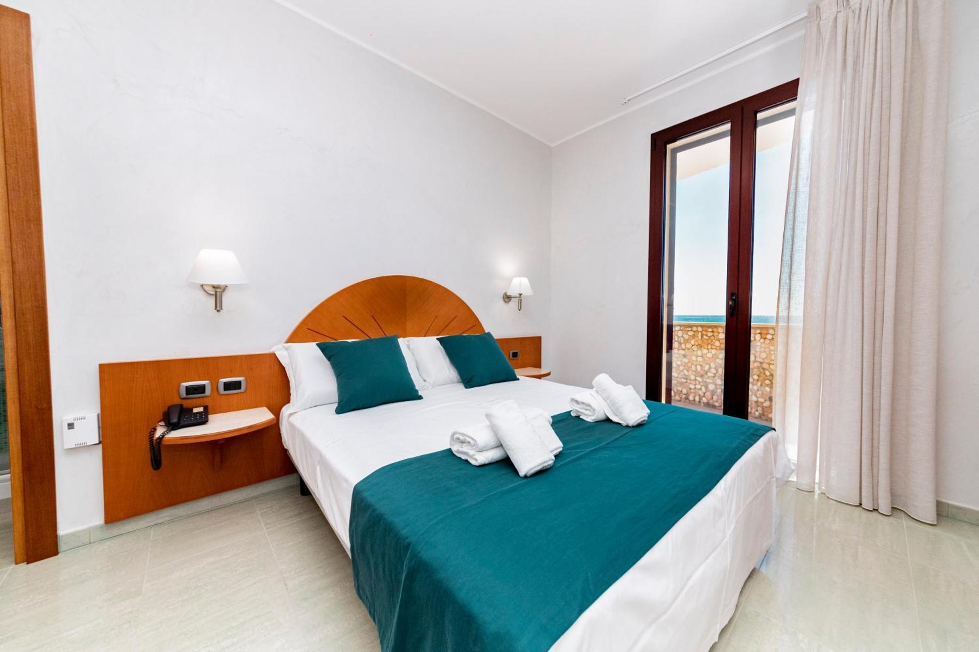 Hotel Alba 托雷拉皮罗 外观 照片
